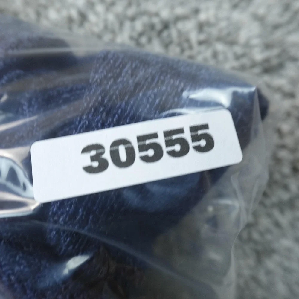 APT 9 Sweater Mens S Blue Soft Merino Wool V Neck Knit Pullover Grandpa Cozy Top